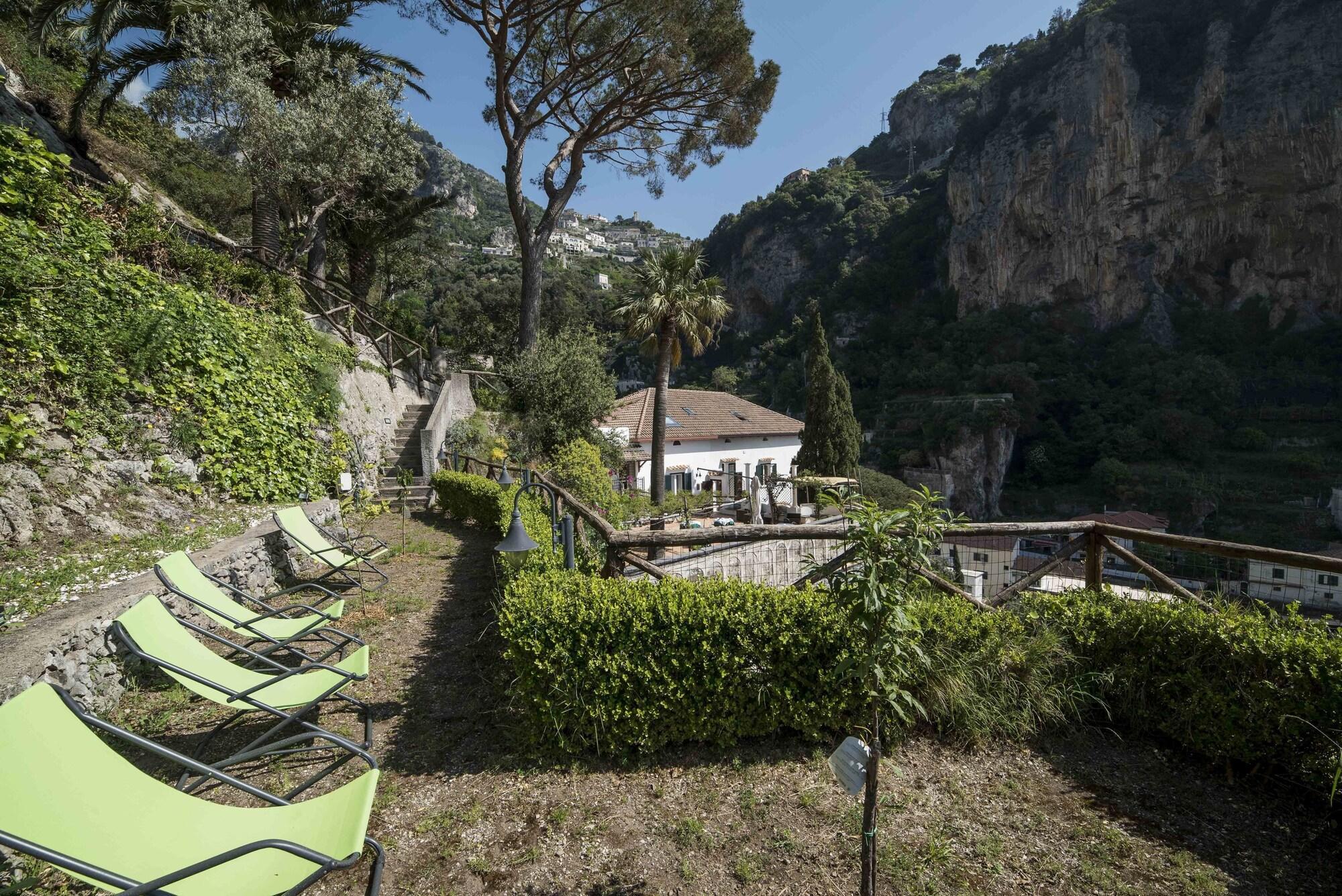 Hotel Villa Annalara Charme And Relax Amalfi Dış mekan fotoğraf